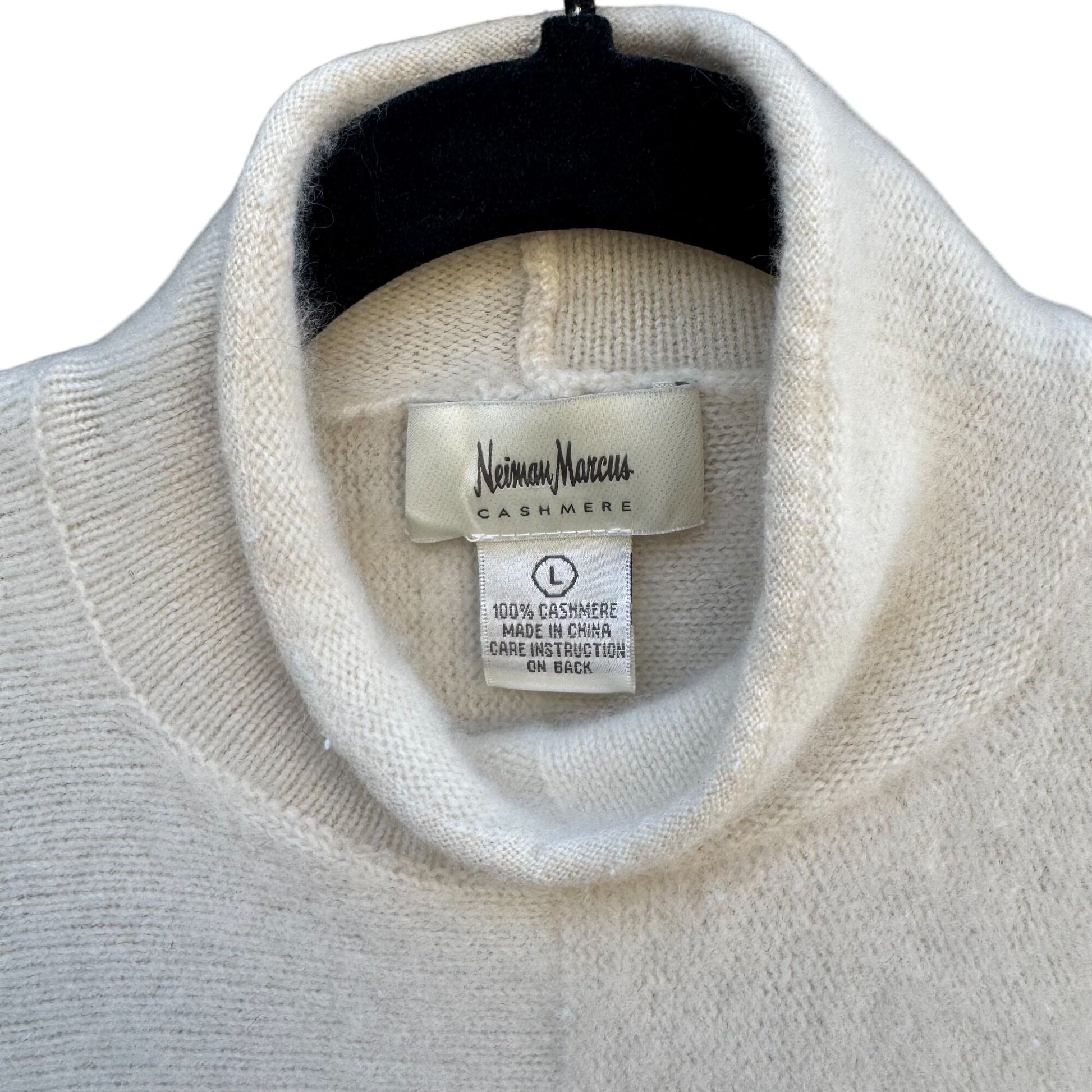 Neiman Marcus Cashmere Designer Cream Knit Luxury Turtleneck Sweater Womens L