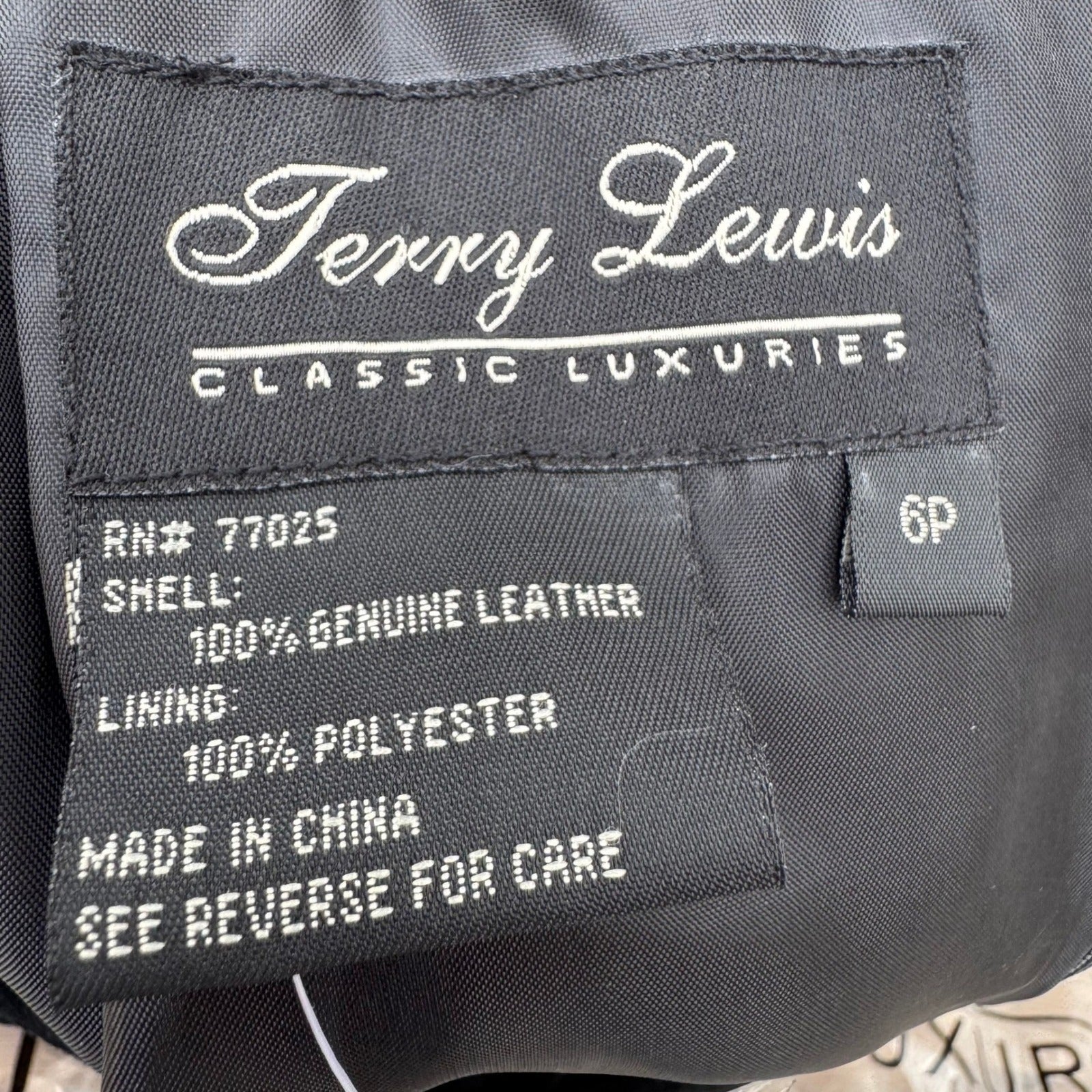 Terry Lewis Classic Luxuries Black Suede Leather Maxi Skirt T5019-001 Womens 6P