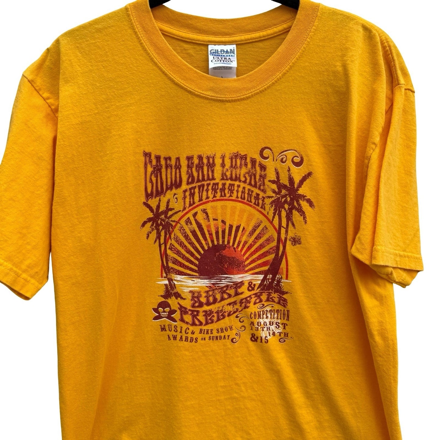 Gildan Cabo San Lucas Invitational Surf Freestyle Graphic T-Shirt Yellow Large