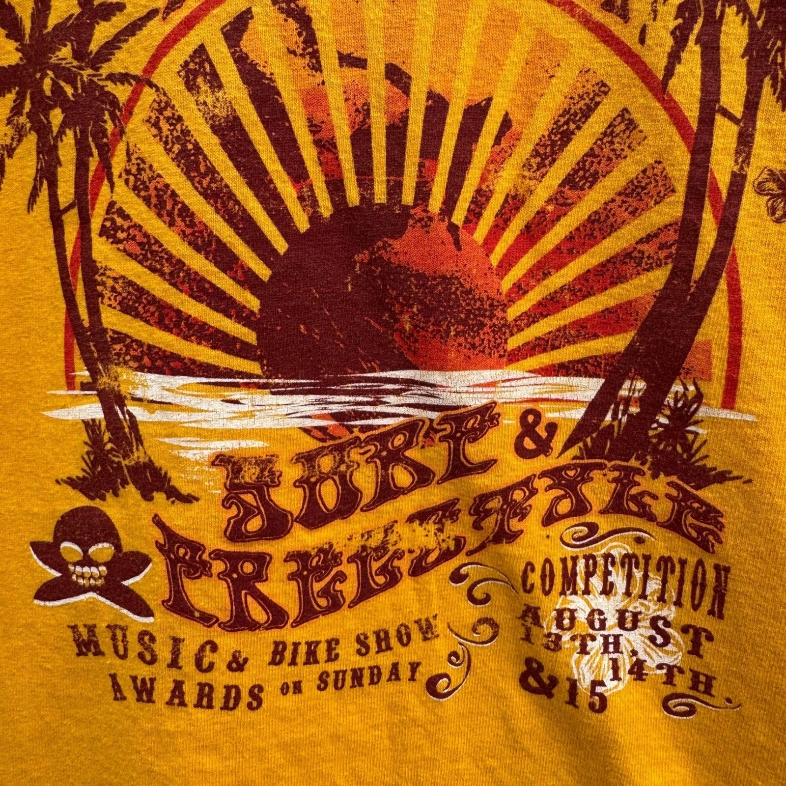 Gildan Cabo San Lucas Invitational Surf Freestyle Graphic T-Shirt Yellow Large