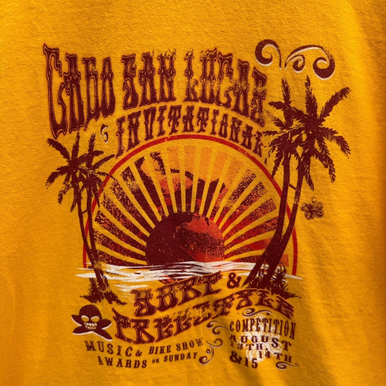 Gildan Cabo San Lucas Invitational Surf Freestyle Graphic T-Shirt Yellow Large