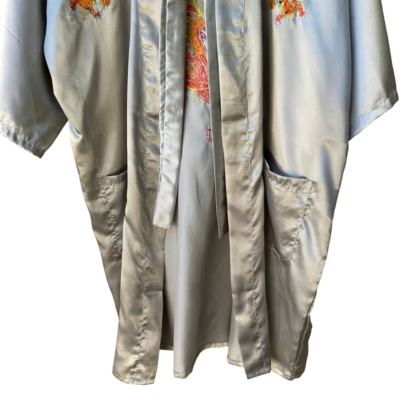 Ceasar Vintage 80s 90s Silver Washable Silk Dragon Embroidered Kimono Robe OS