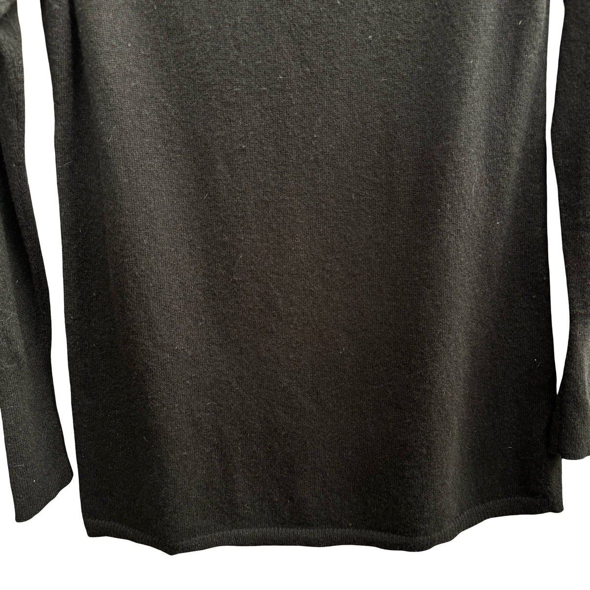 Talbots Pure Cashmere Quiet Luxury Old Money Minimalist Cozy Cowl Neck Sweater M