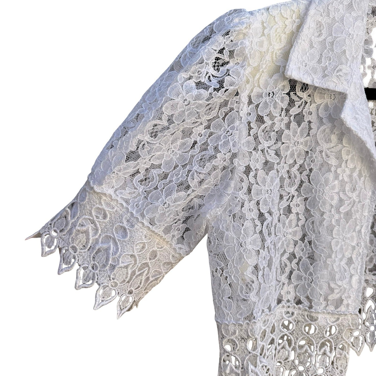 Vintage White Floral Lace Cropped Bolero Jacket Shrug Scalloped Trim Womens 12