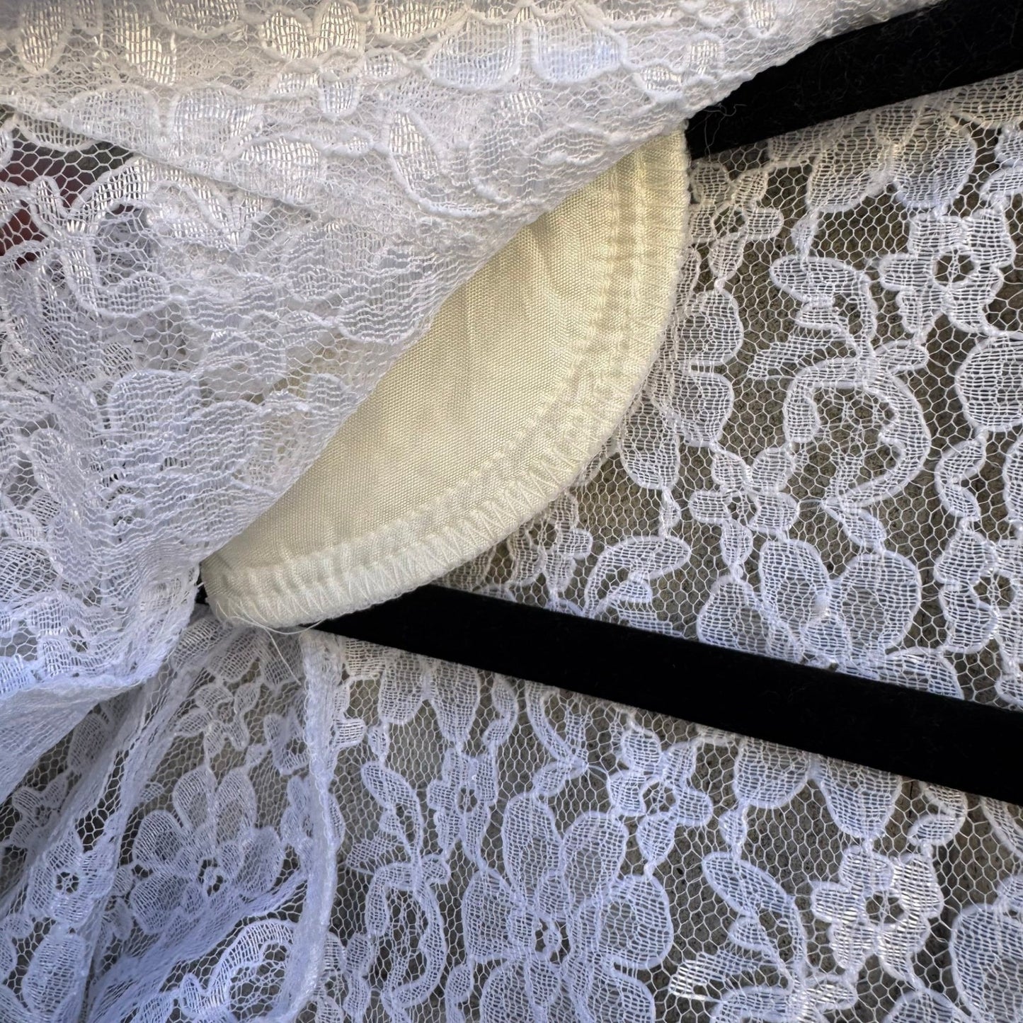 Vintage White Floral Lace Cropped Bolero Jacket Shrug Scalloped Trim Womens 12