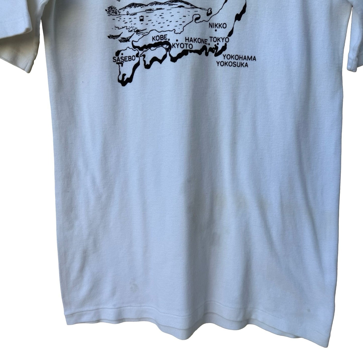 Vintage Japan Mount Fuji Souvenir Graphic T-Shirt White Short Sleeve Crewneck