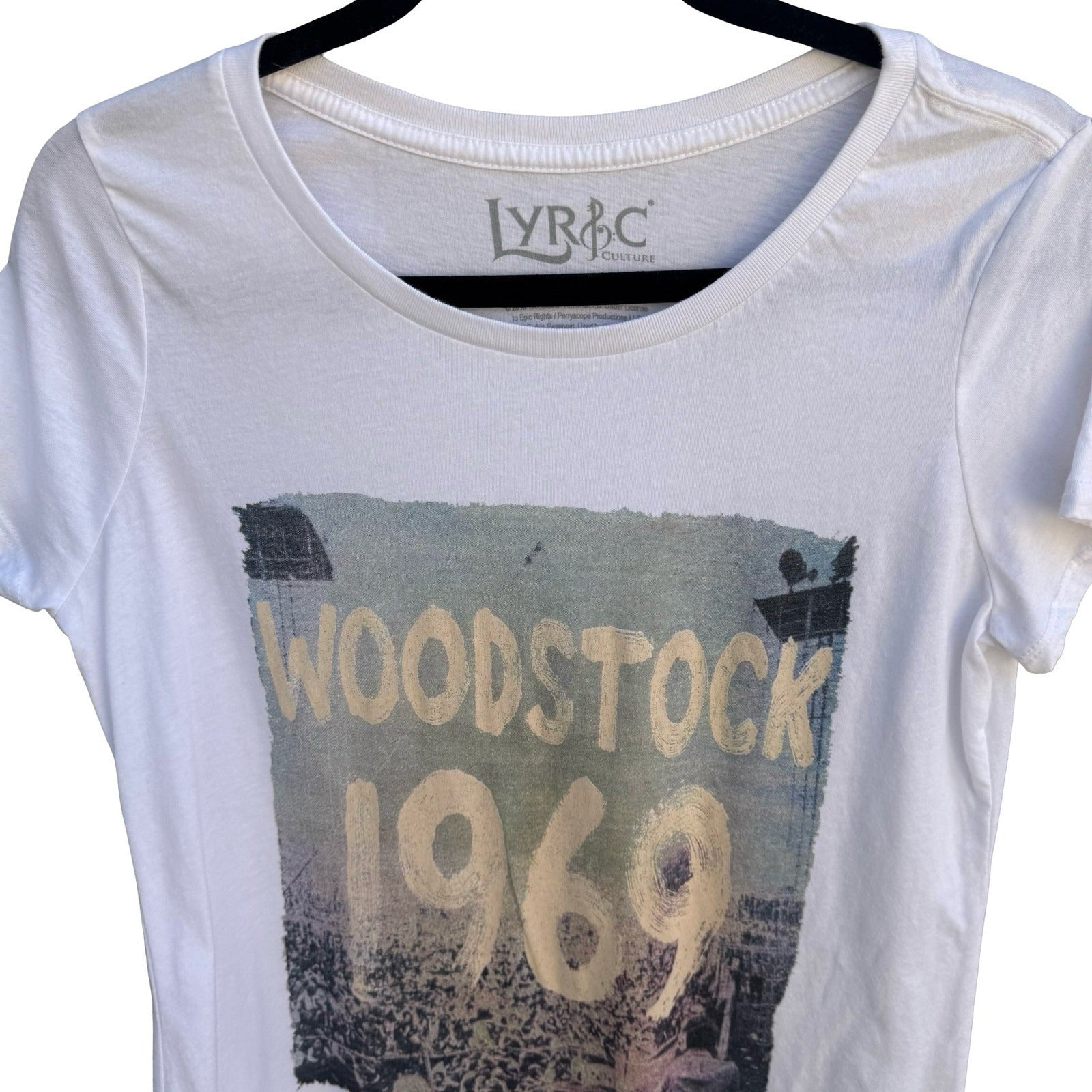 Lyric Culture Woodstock 1969 White Graphic T-Shirt XS Music Festival USA Made