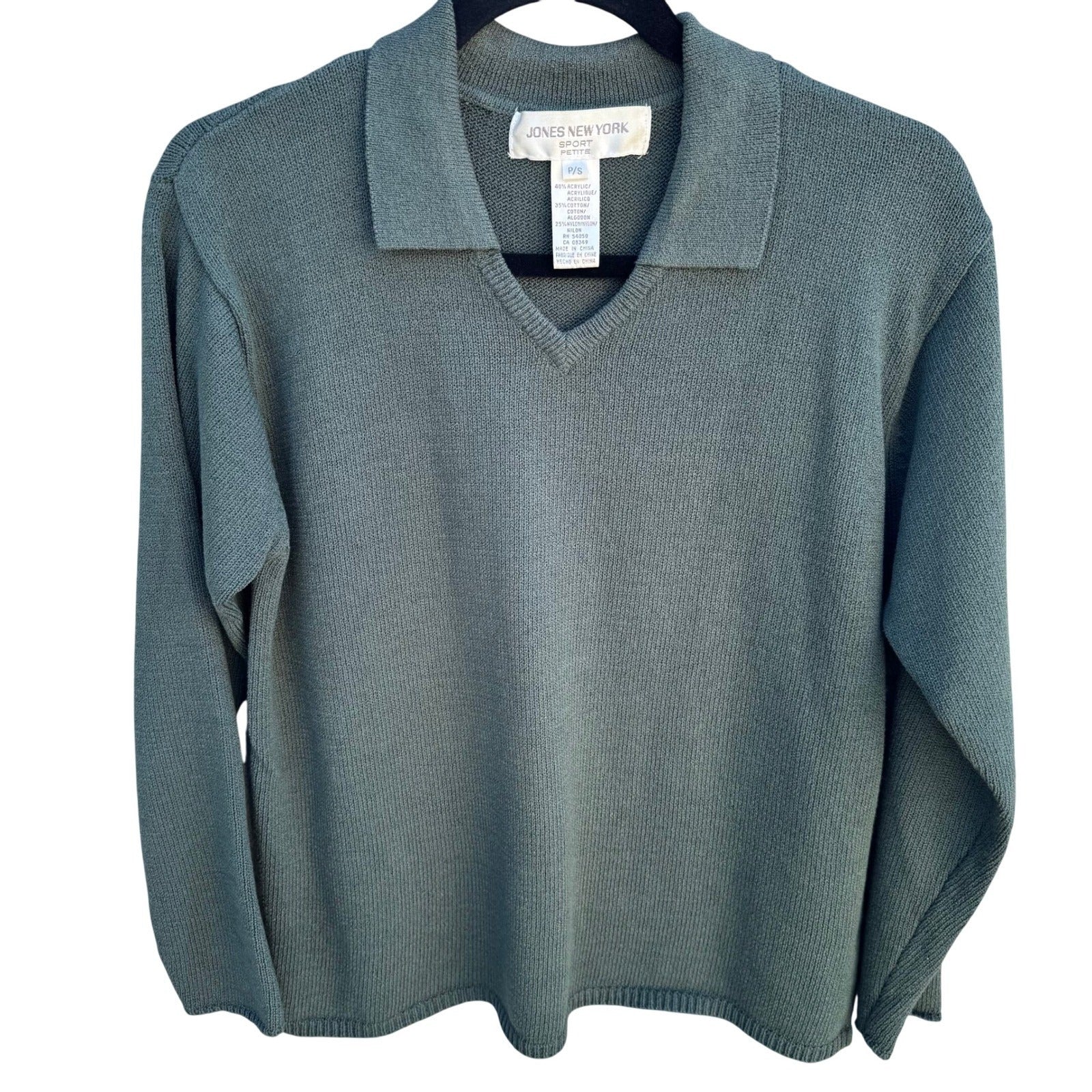 Jones New York Sport Vintage Sage Green Polo V-Neck Sweater Long Sleeve P/S