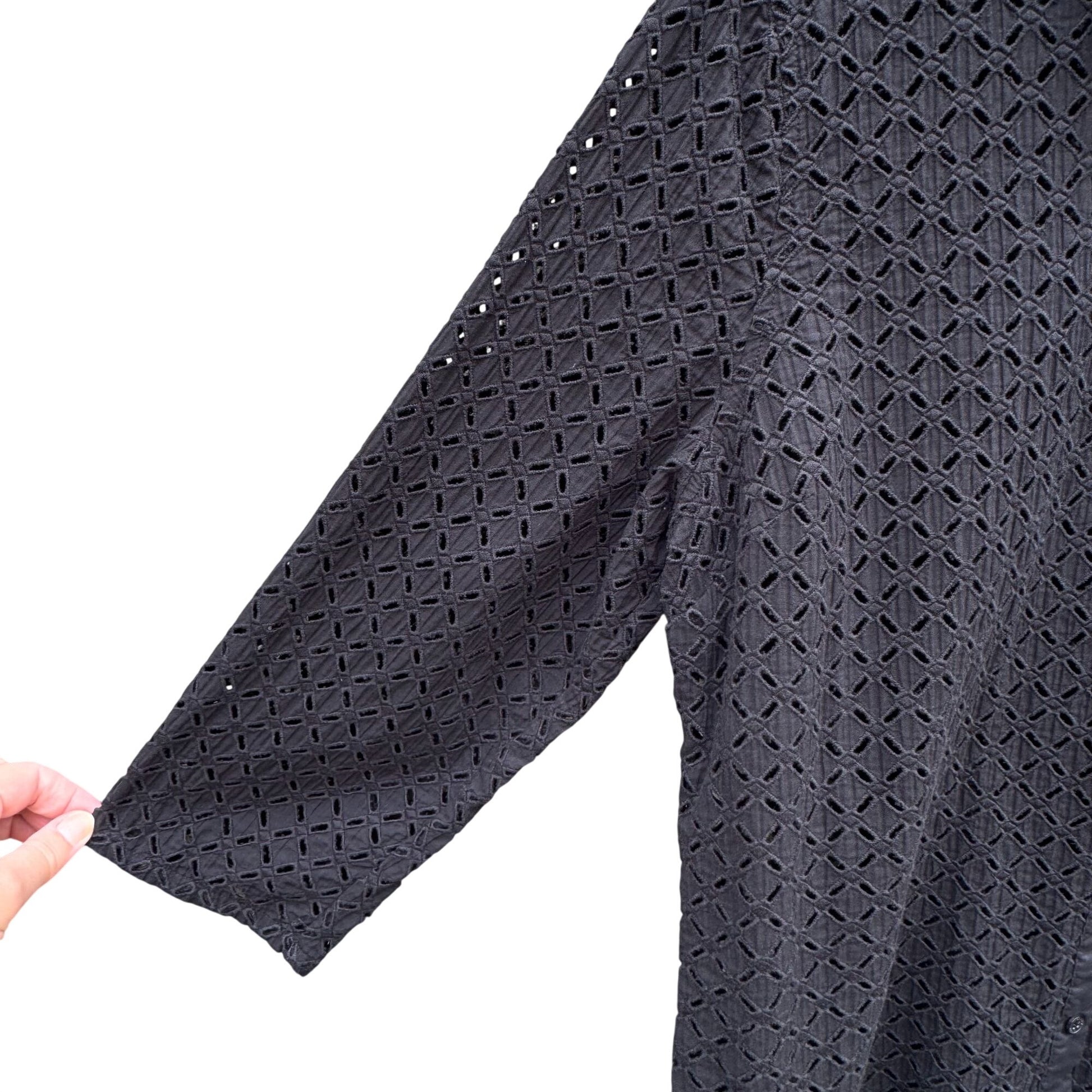 Isaac Mizrahi Black Eyelet Embroidered Sheer Boho Button-Up Long Sleeve Shirt L