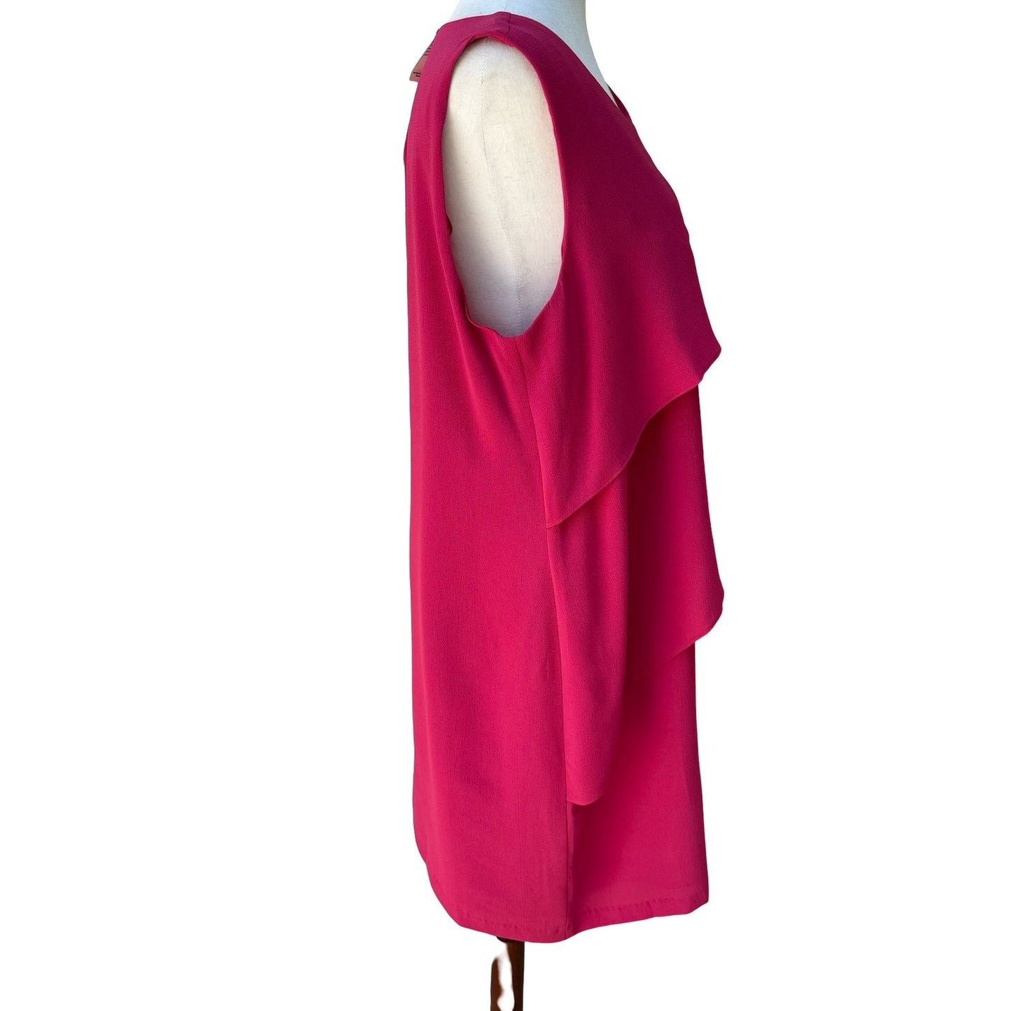 Vince Camuto Zen Bloom Tiered Asymmetrical Shift Cocktail Dress Hot Pink 12 NEW