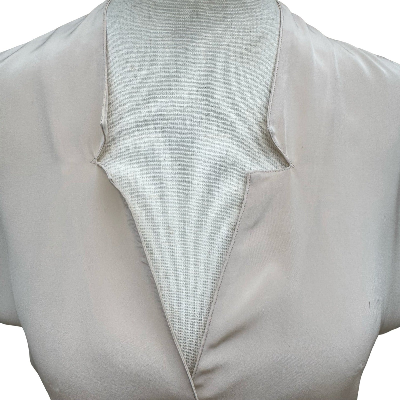 Espresso Vintage 90s Champagne Beige Satin Button Up Blouse Notched Neck Size 6