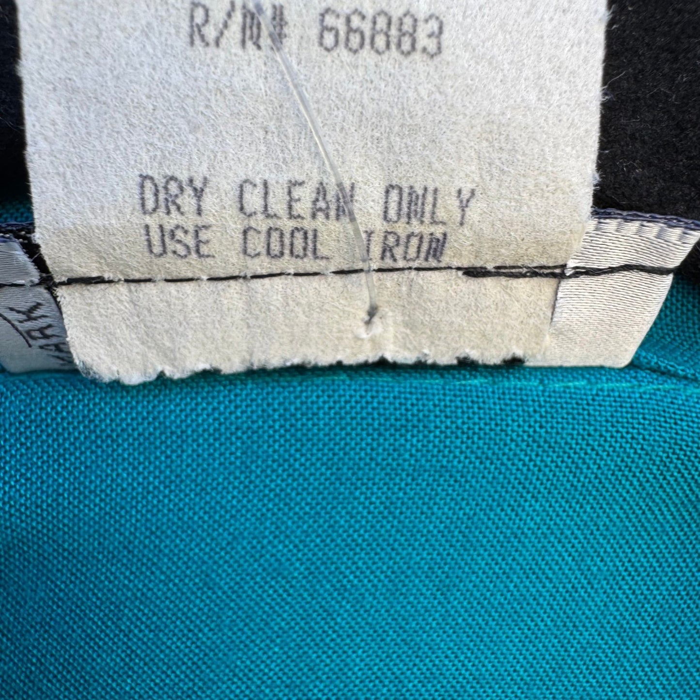 Mirrors Vintage Teal Blue Long Sleeve Button Down Blouse Shoulder Pads Small NWT