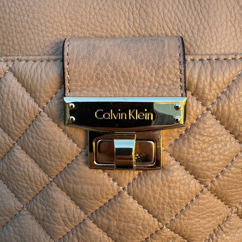 Calvin Klein Quilted Tan Leather Shoulder Bag Gold Hardware Handbag Purse Preppy