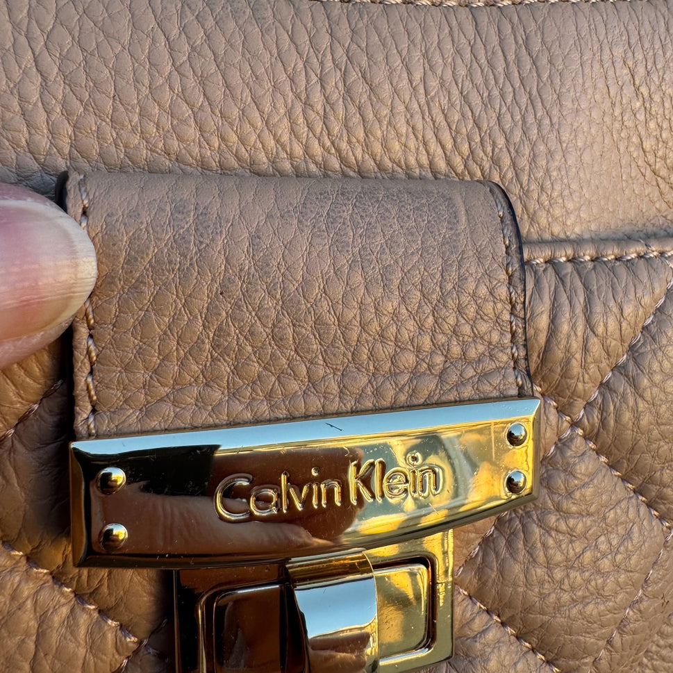Calvin Klein Quilted Tan Leather Shoulder Bag Gold Hardware Handbag Purse Preppy
