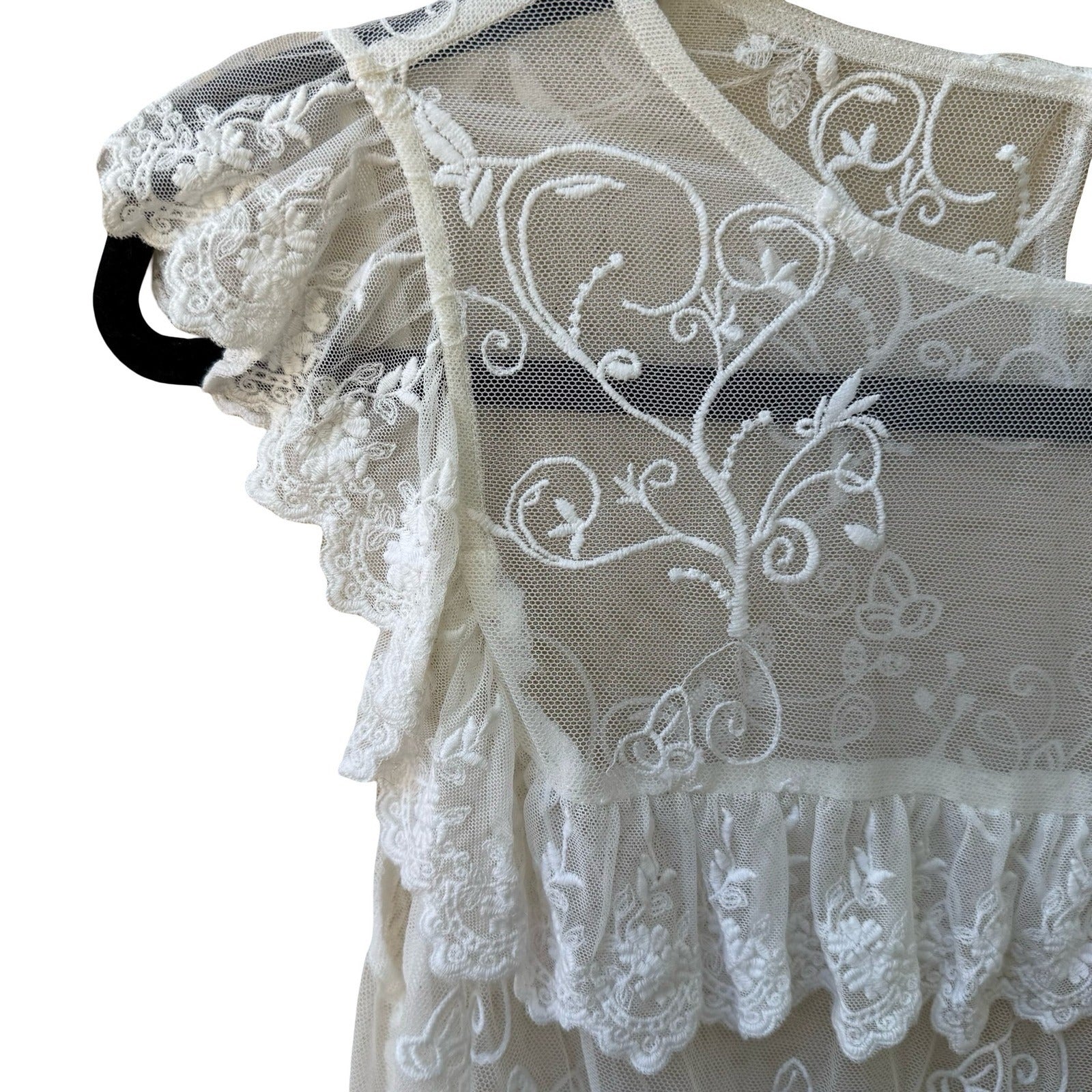 Forever 21 Coquette Floral Embroidered Sheer Mesh Lace Ruffle Peplum Blouse S