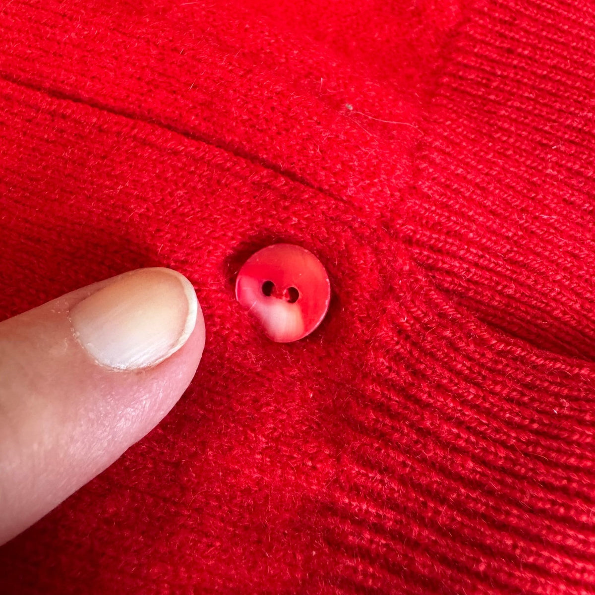 Charter Club Luxury Cashmere Old Money Preppy Minimalist Cardigan Sweater Red L