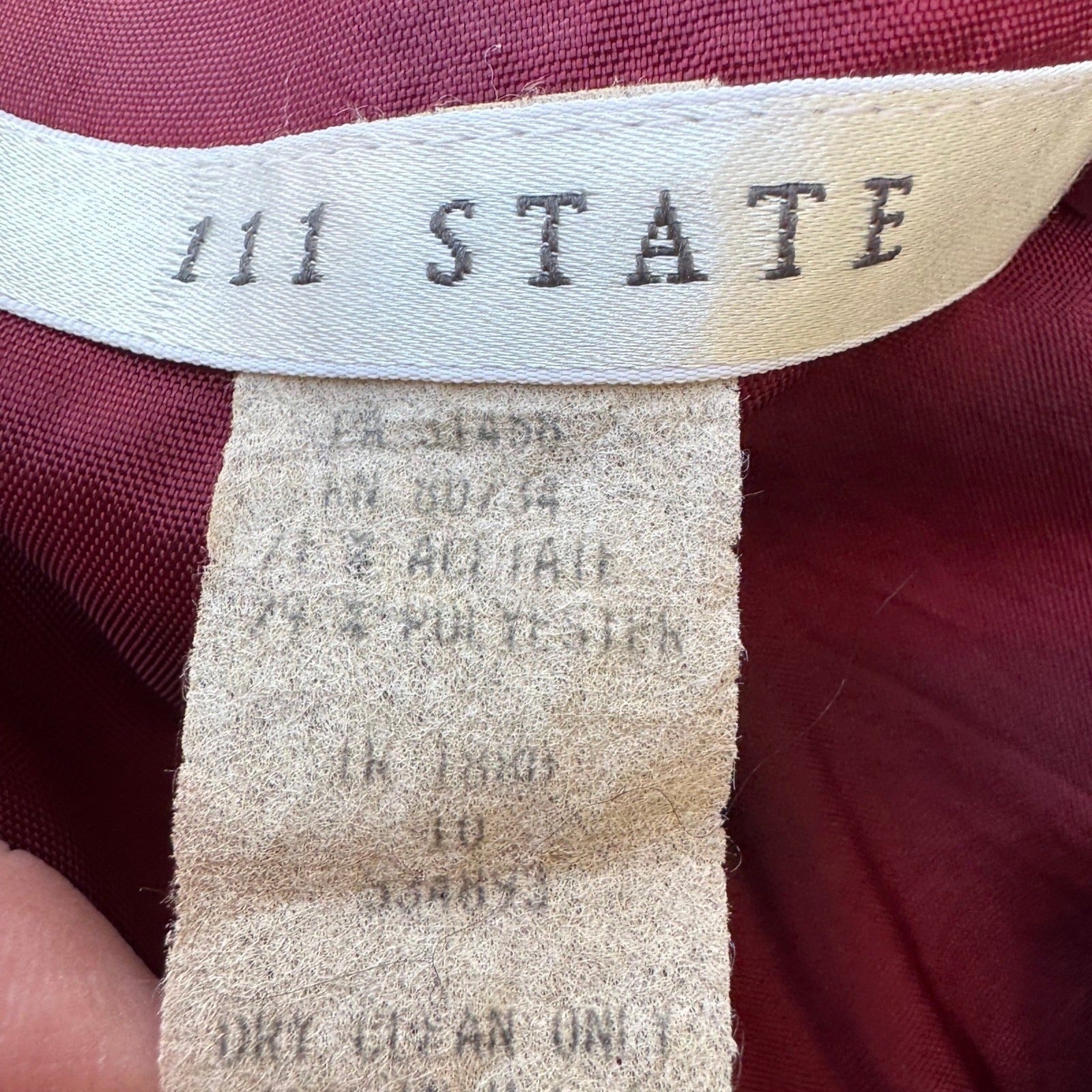 111 State Vintage 90s Minimalist Professional Sleeveless Boat Neck Tailored Top