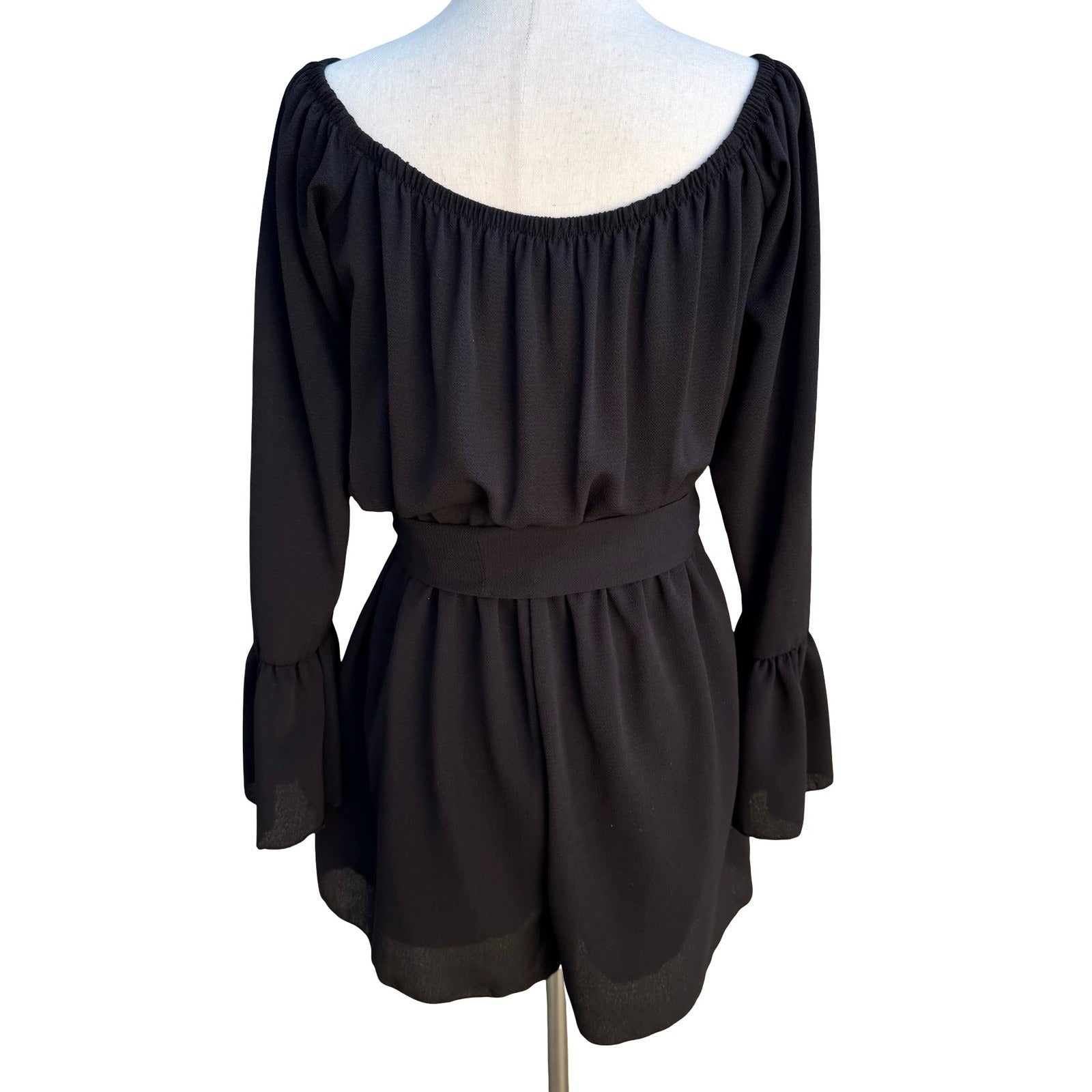 Fashion Nova Black Off Shoulder Bell Sleeve Belted Flowy Romper Boho Festival M