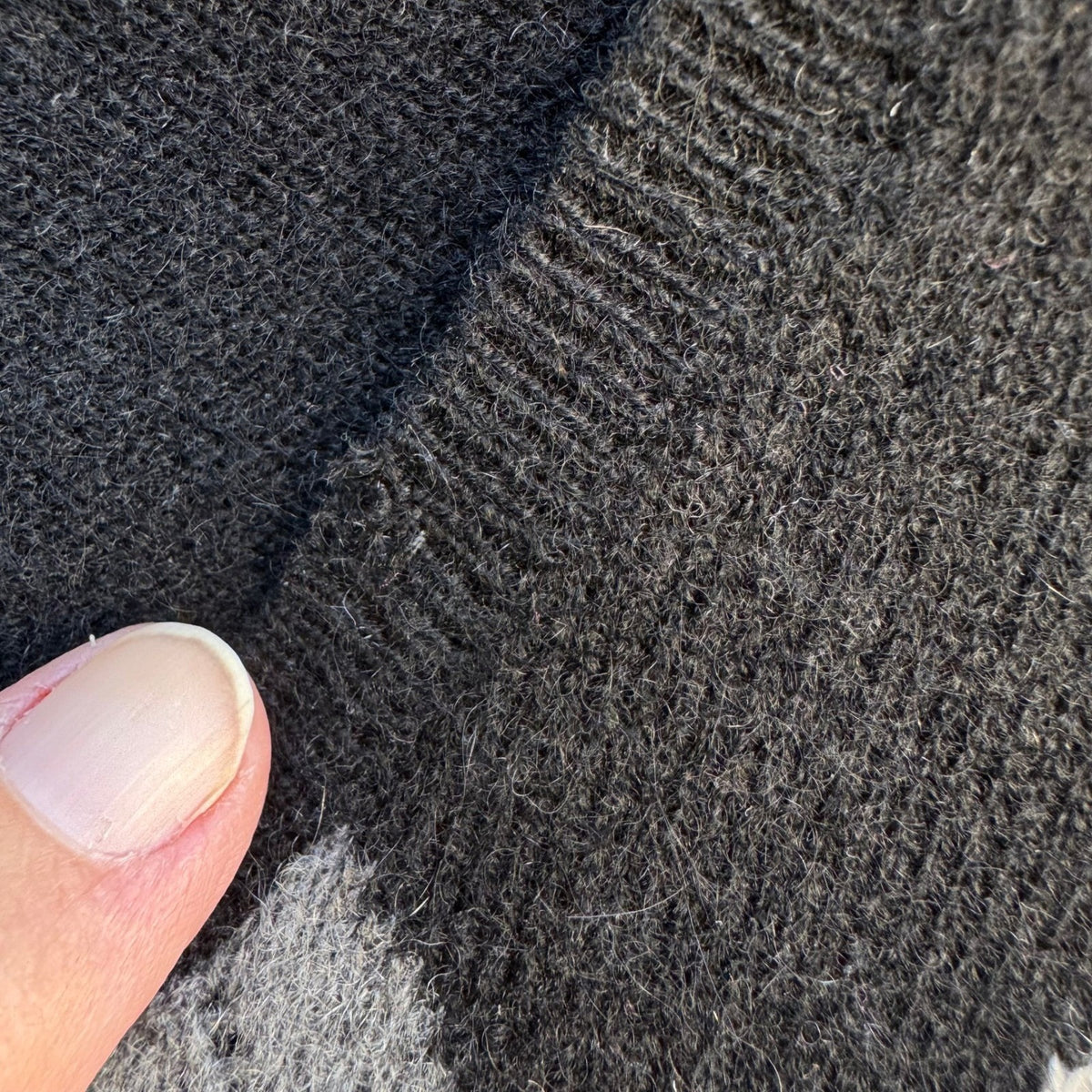 Charter Club Argyle Cashmere Old Money Academia Minimalist Preppy Sweater S