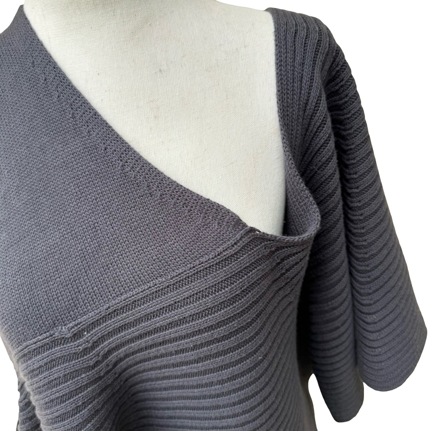 Laurie B Anthropologie Y2K Avant Garde Asymmetric Knit Poncho Sweater Lagenlook