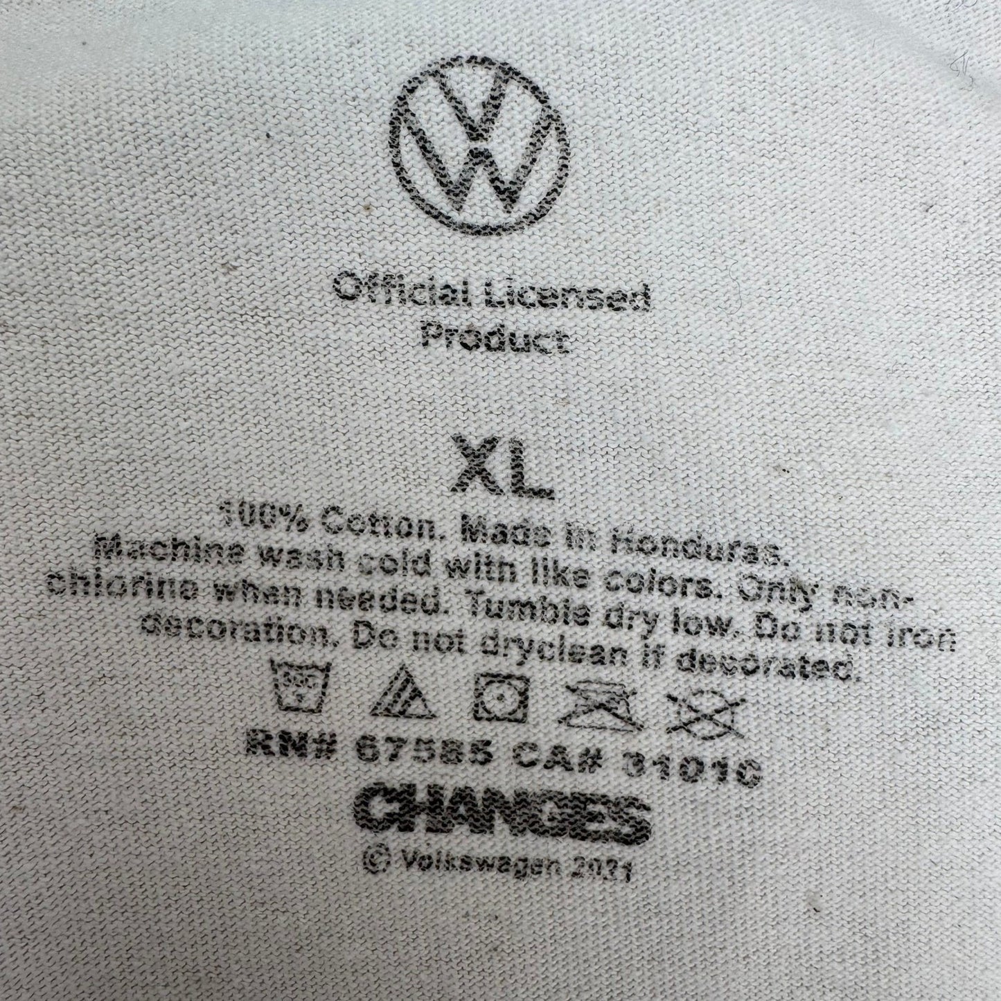 Volkswagen Rabbit Extreme Racing Graphic Tee XL Cream Cropped Boxy VW Car Shirt