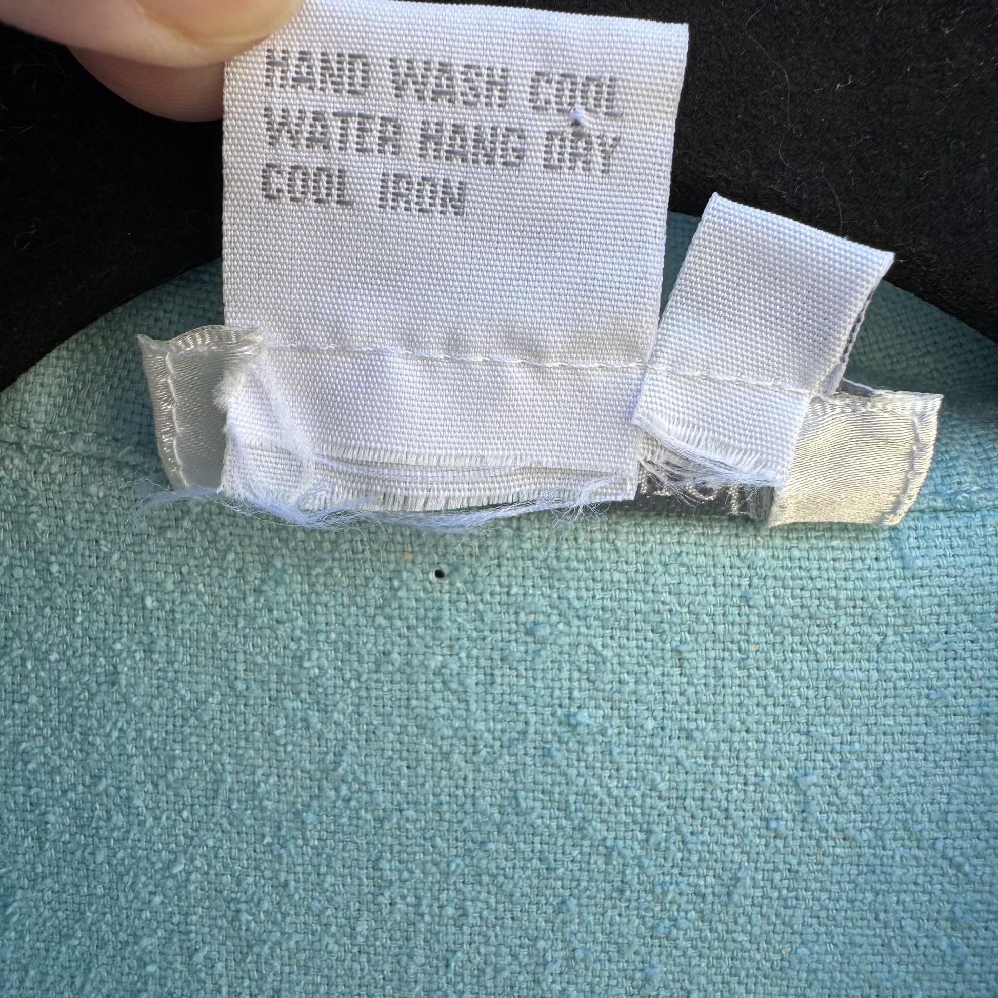 Great Cavalier Vintage Blue Embroidered Jacket Shirt Pant Set Size S 100% Silk