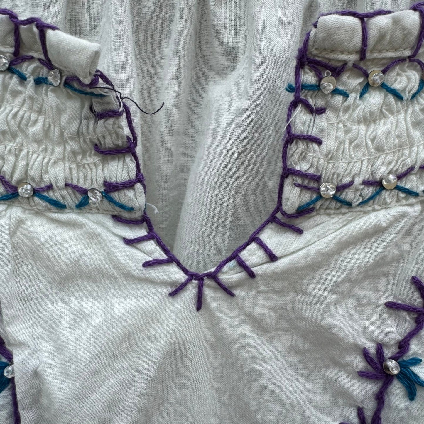 Mix Nouveau White Smocked Embroidered Cotton Peasant Blouse Womens 22 Boho Top