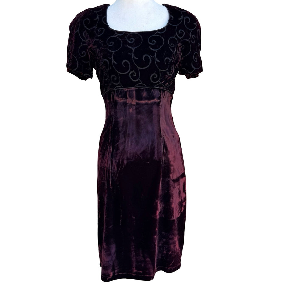 Maggy London Vintage 90s Burgundy Velvet Embroidered Sheath Dress Square Neck 4
