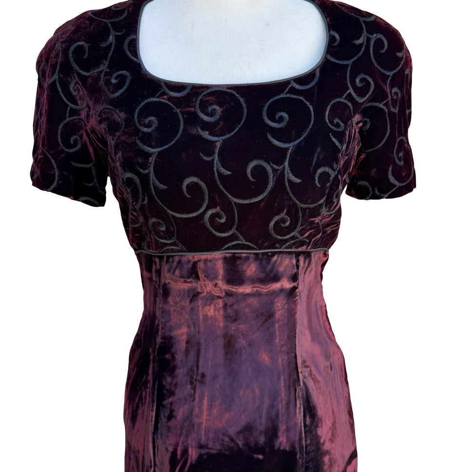 Maggy London Vintage 90s Burgundy Velvet Embroidered Sheath Dress Square Neck 4