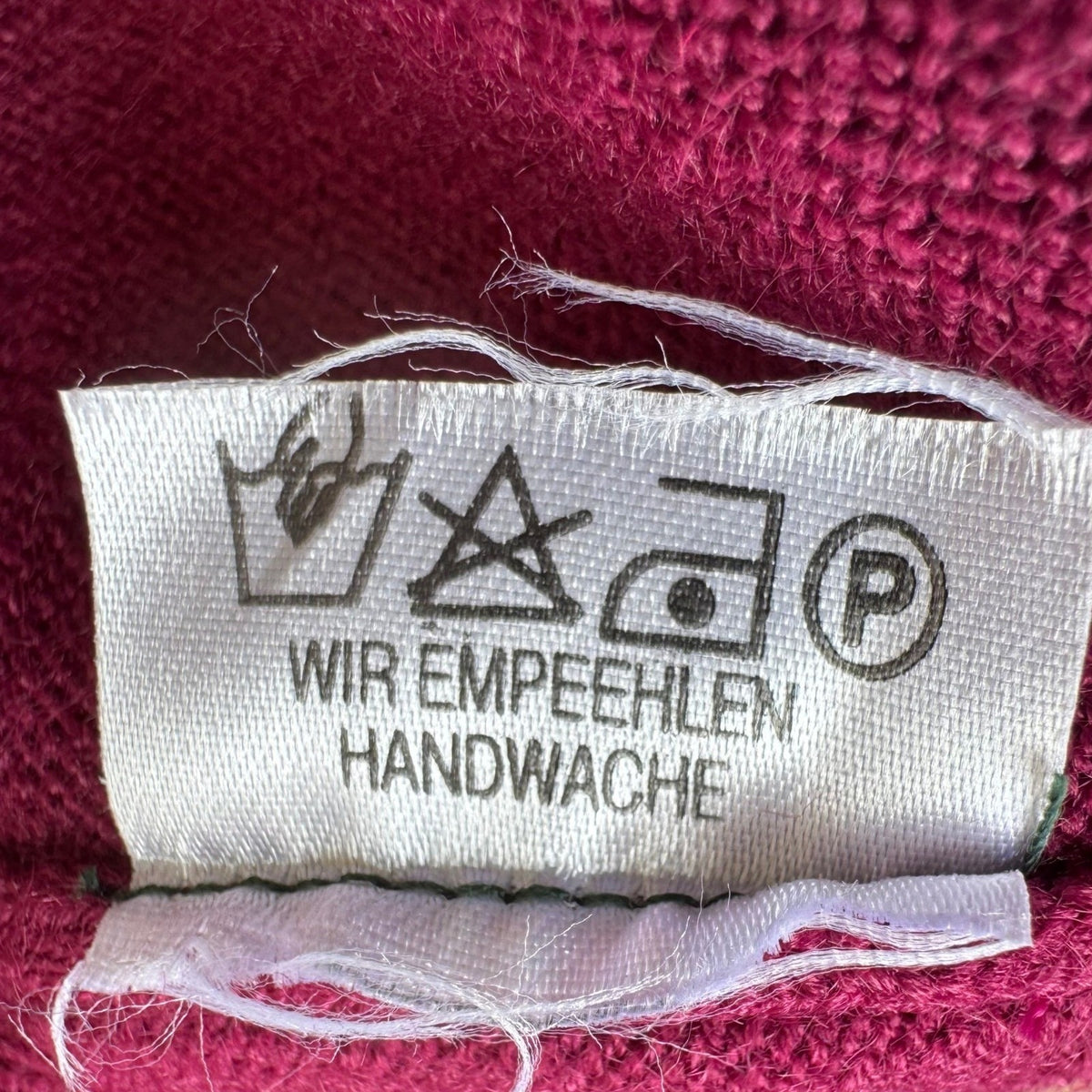 Tina Vintage 100% Pure Scottish Cashmere Quiet Luxury Preppy Sweater Pink L