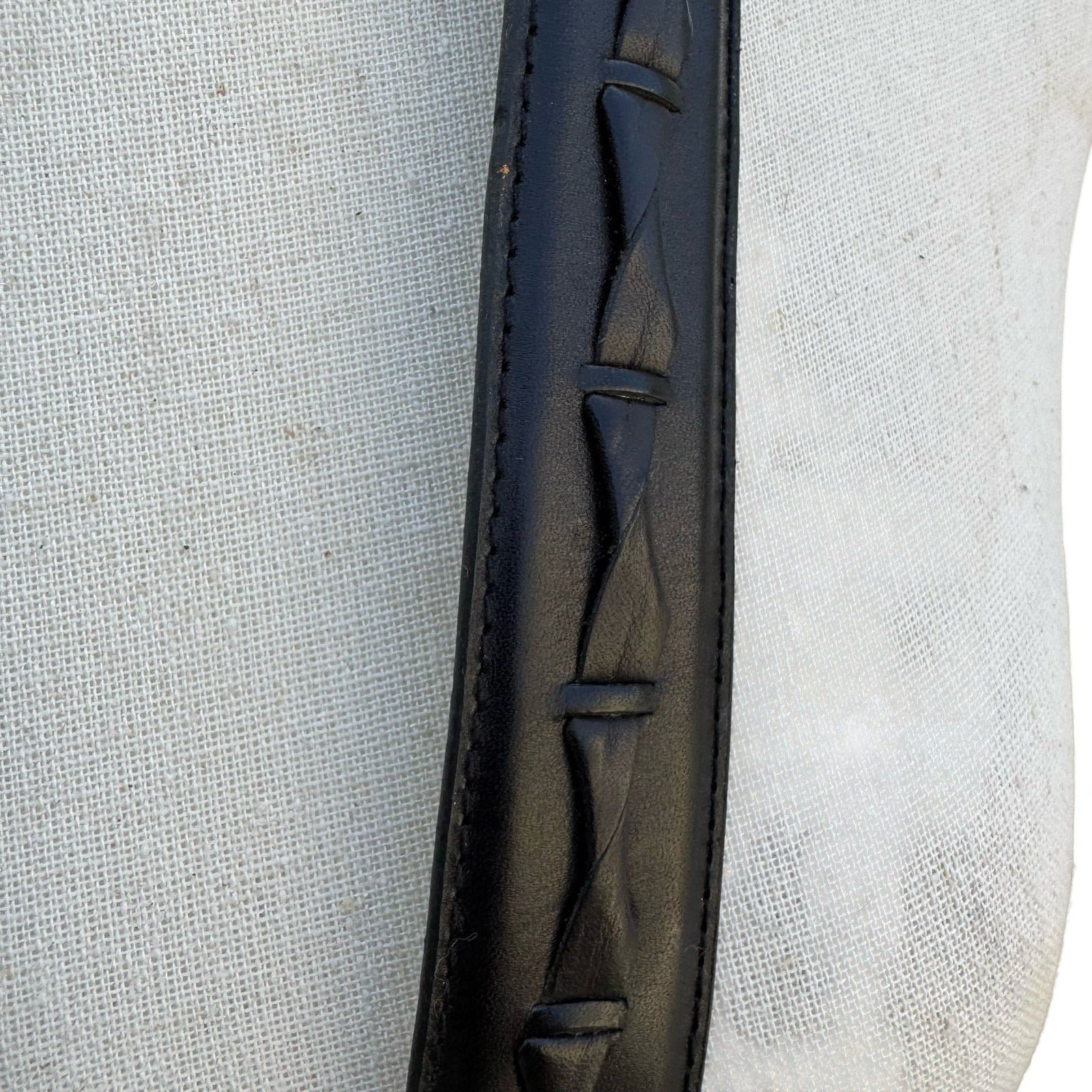 Black Full Grain Leather Twisted Detail Belt Silver Buckle Size 36 90 7205-01