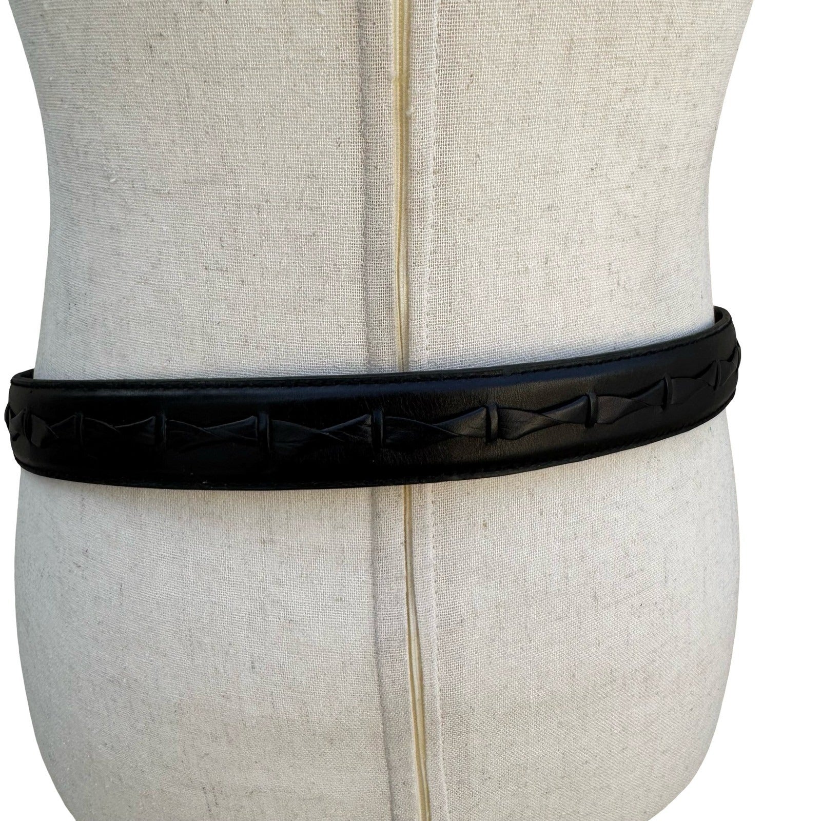 Black Full Grain Leather Twisted Detail Belt Silver Buckle Size 36 90 7205-01