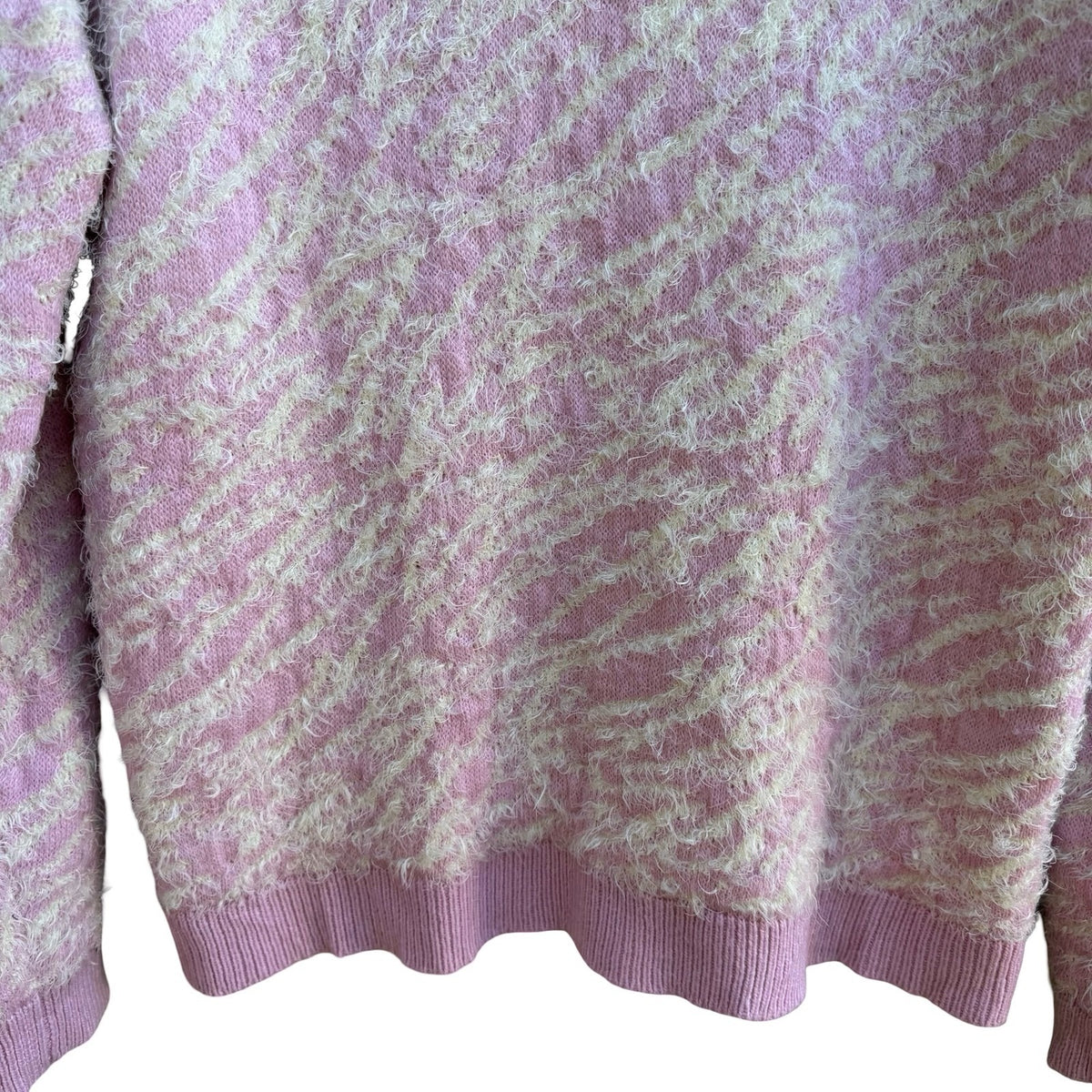 Simply Styled Vintage Y2K Coquette Fuzzy Eyelash Knit Girly Sweater Pastel Pink