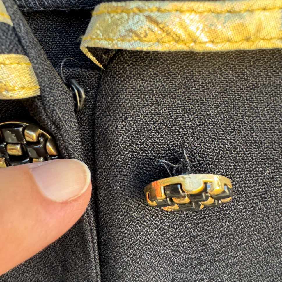 Karis Korner Vintage Womens Black Gold Collar Double Breasted Button Blouse 30