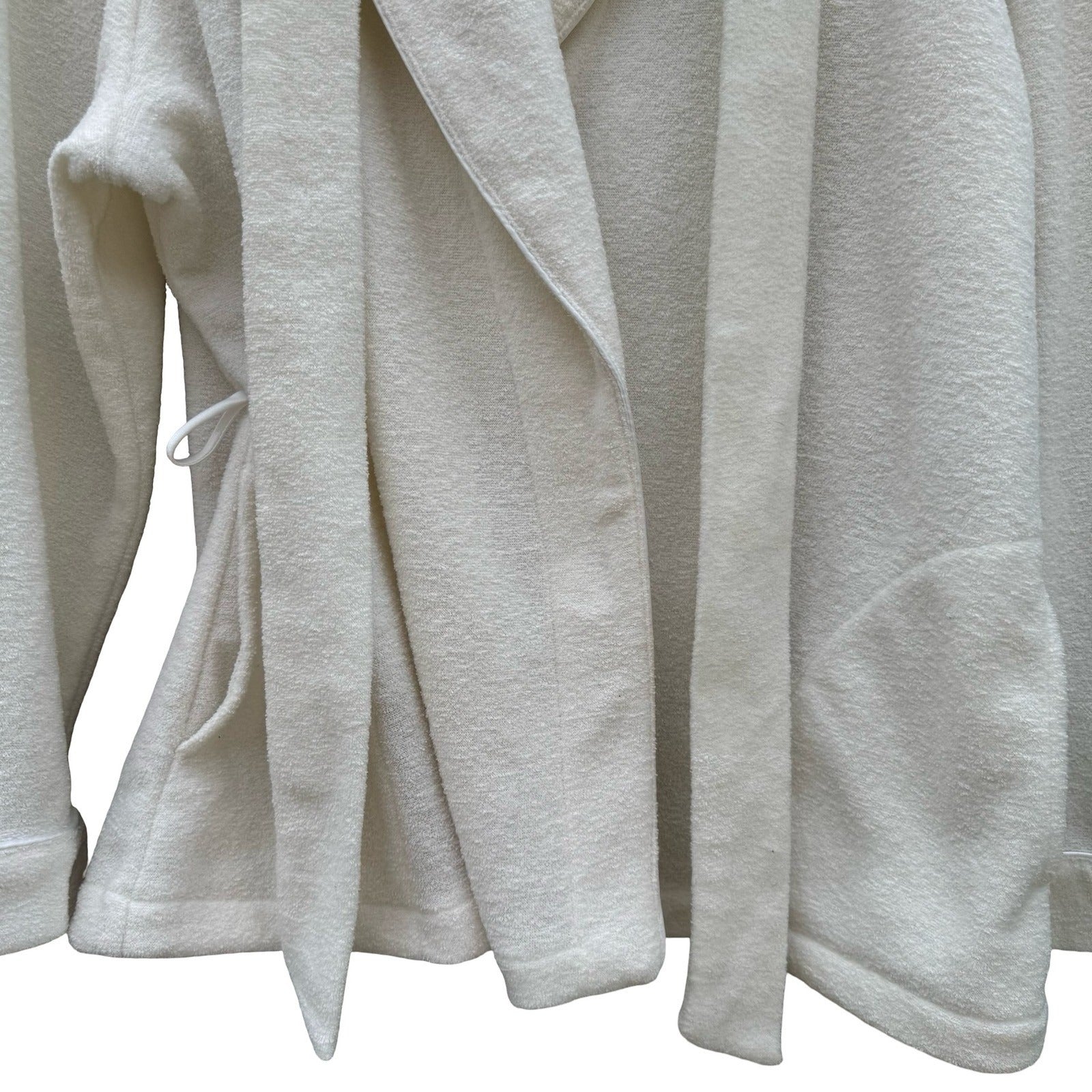 Stephanie Seymour Cream Fleece Spa Robe Womens Medium NWT Shawl Collar Pockets