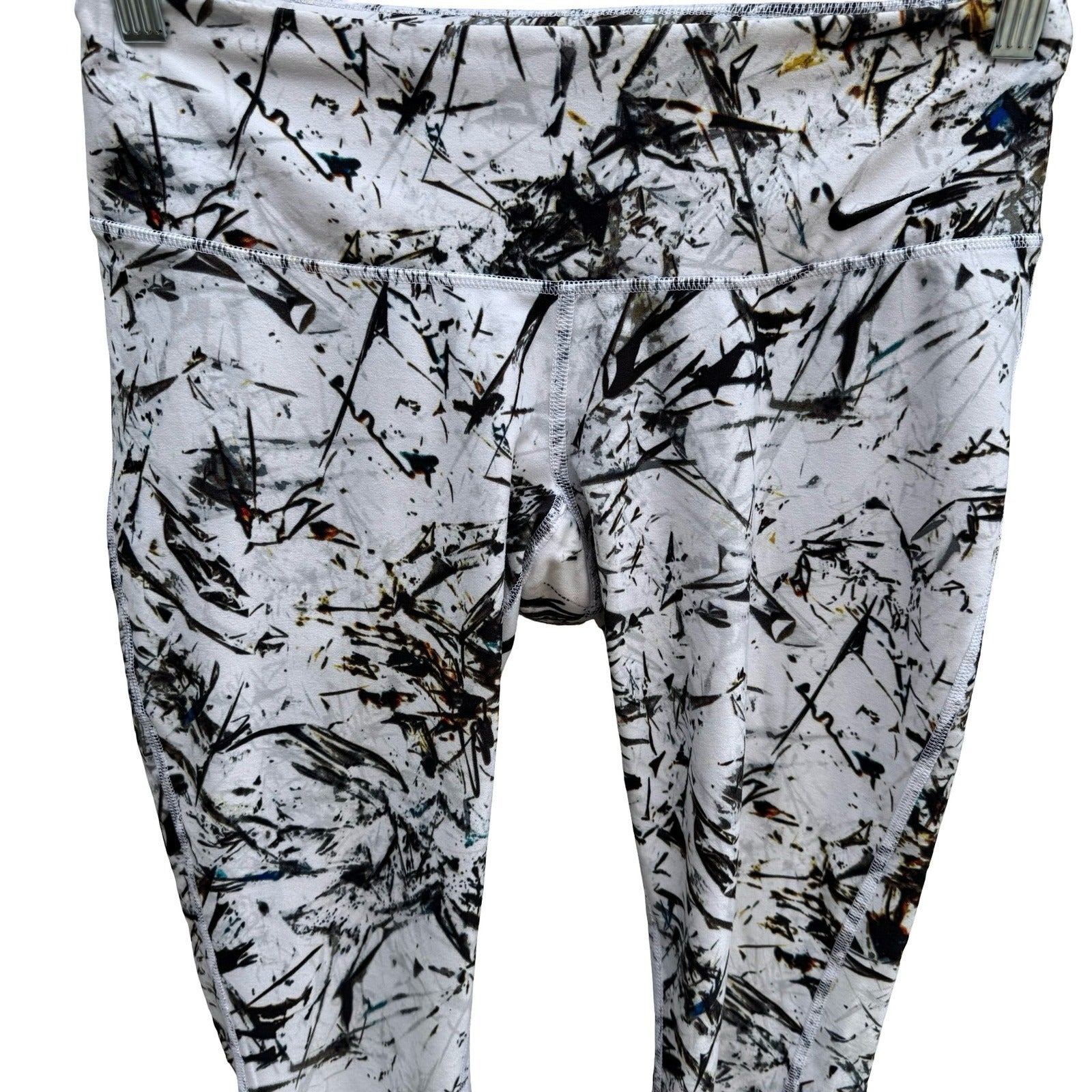 Nike Dri-FIT Abstract Splatter Print Capri Leggings Gymwear Sporty Yoga Womens S