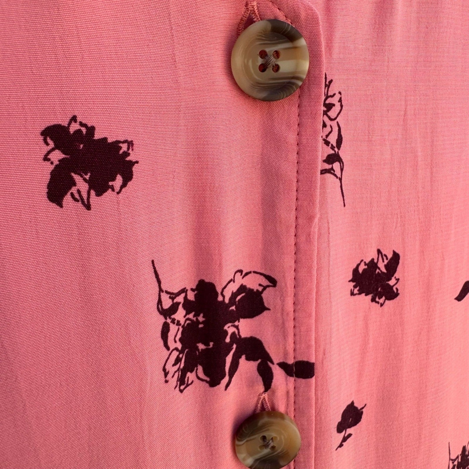 Something Navy Pink Floral Button Front V-Neck Short Sleeve Flowy Blouse S New