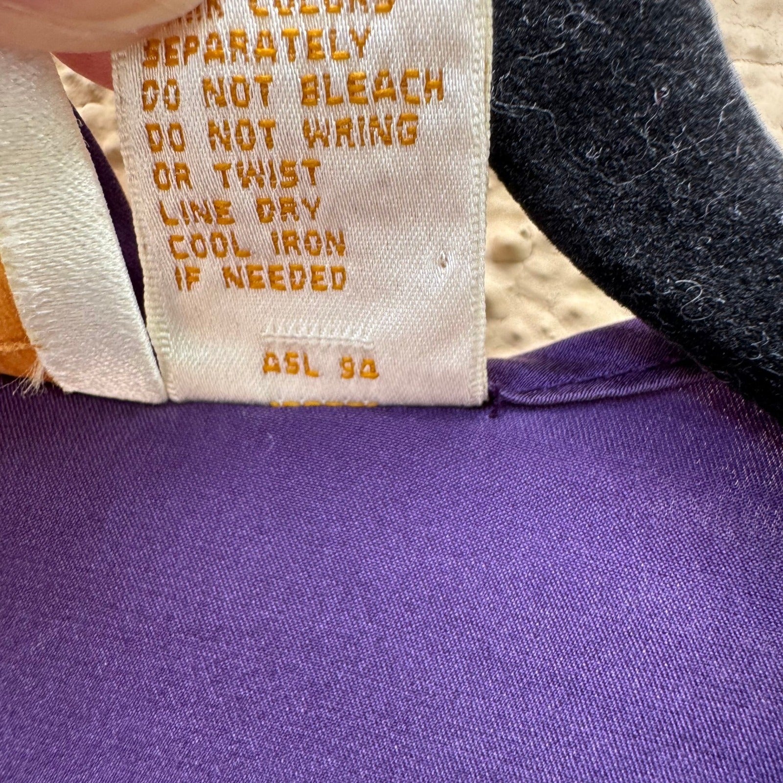 Victorias Secret Vintage Gold Label 100% Silk Robe Purple Kimono Loungewear P/S