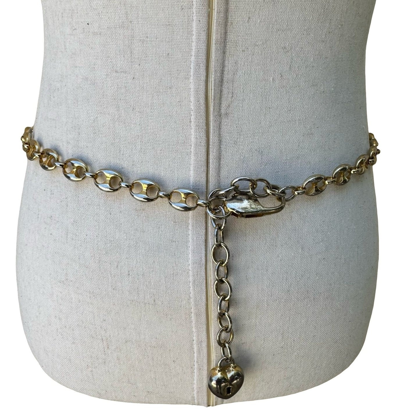 Vintage Y2K Glam Gold Tone Heart Charm Locket Dangle Link Chain Belt Adjustable
