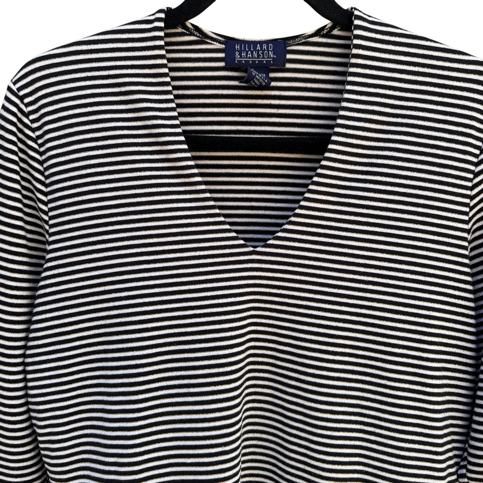 Hillard & Hanson Black/White Striped V-Neck 3/4 Sleeve V Neck Womens Shirt Top L