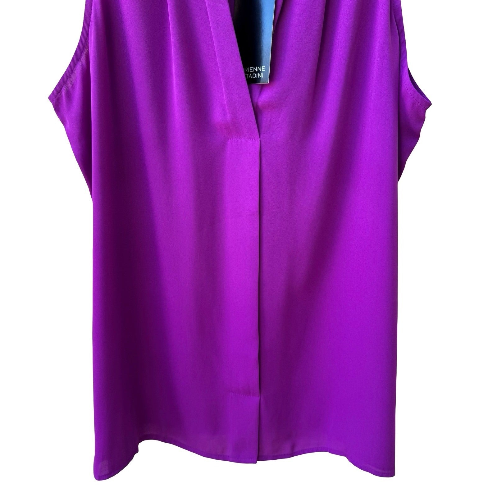 Adrienne Vittadini Professional Minimalist Sleeveless Pleated Neck Blouse L NEW