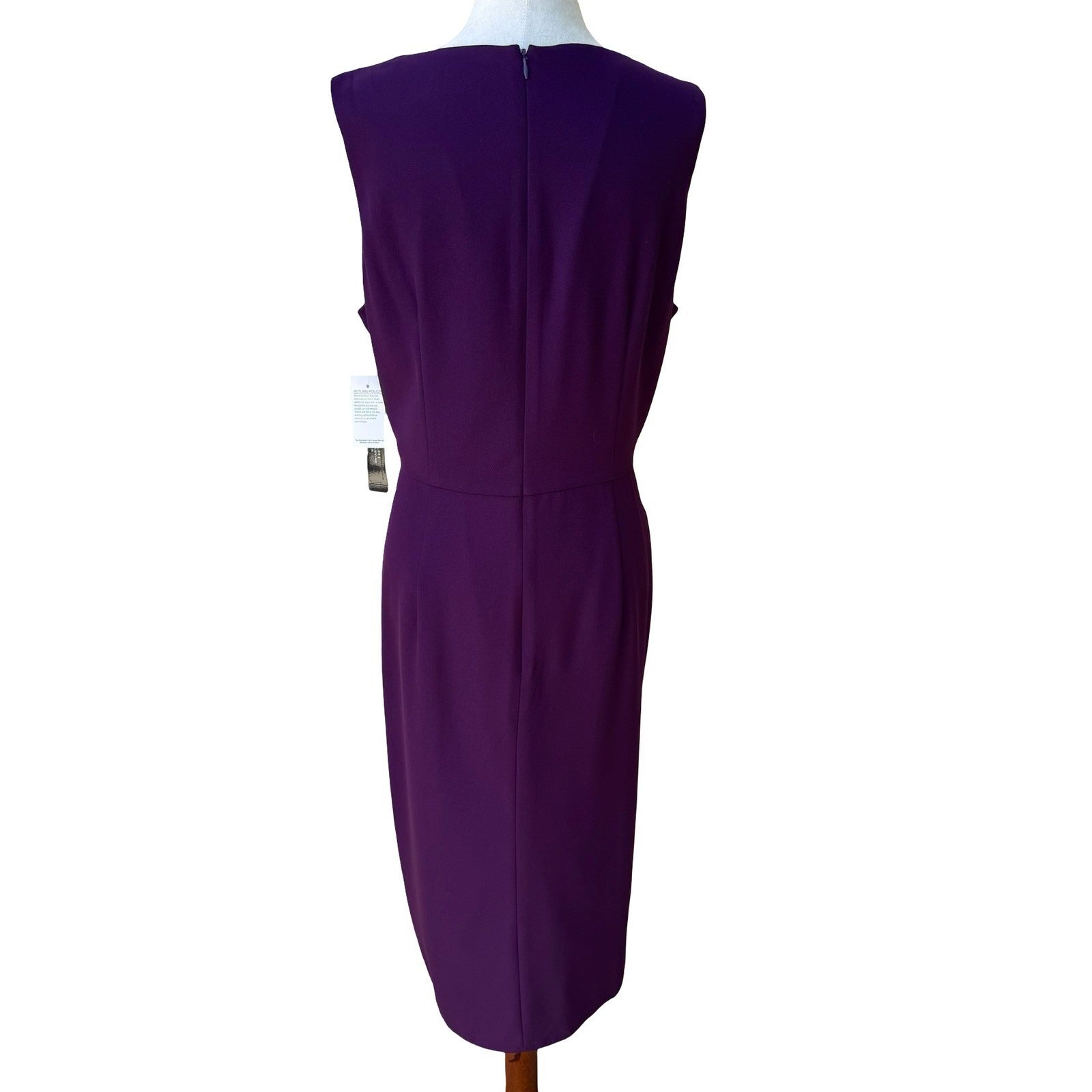 Tahari Arthur S. Levine Minimalist Professional Keyhole Sheath Dress Plum 14 NEW
