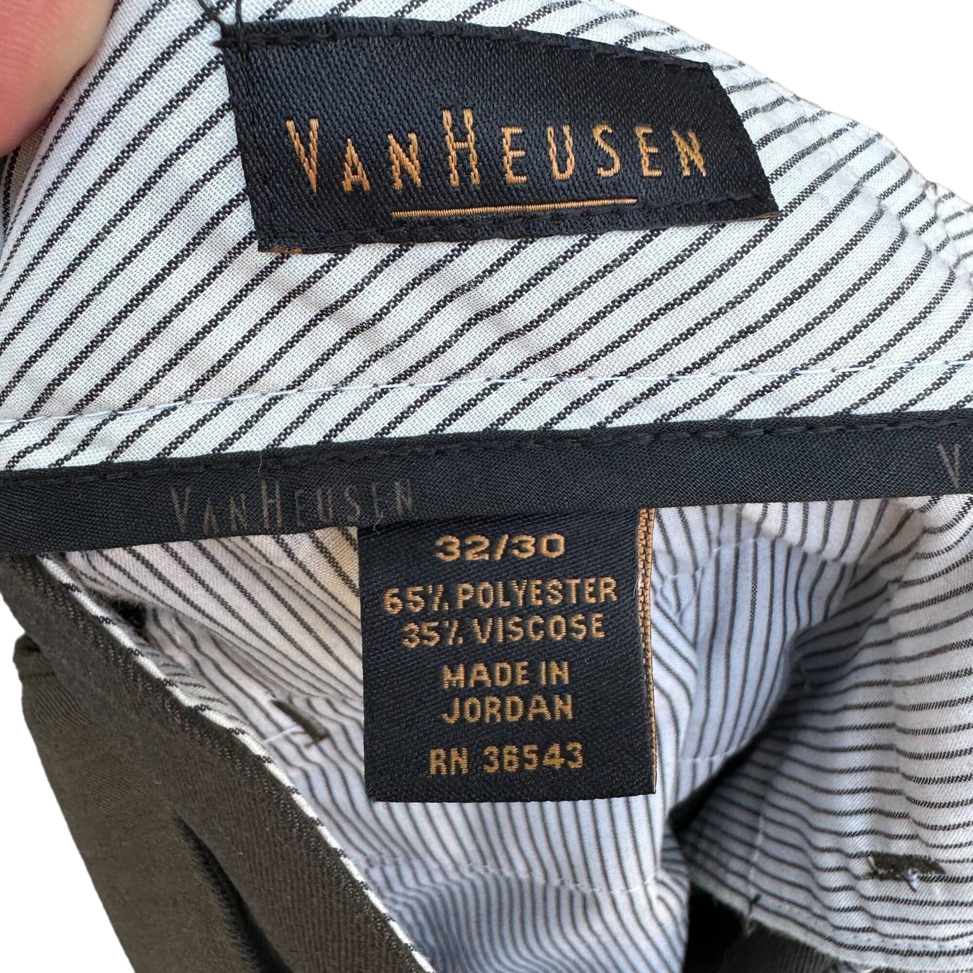 Van Heusen Mens Brown Flat Front Stretch Straight Leg Dress Pants 32" x 30"