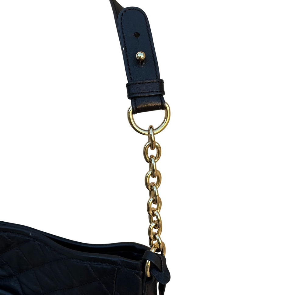 Isaac Mizrahi Quilted Black Leather Shoulder Bag Gold Chain Strap Logo Turn Lock