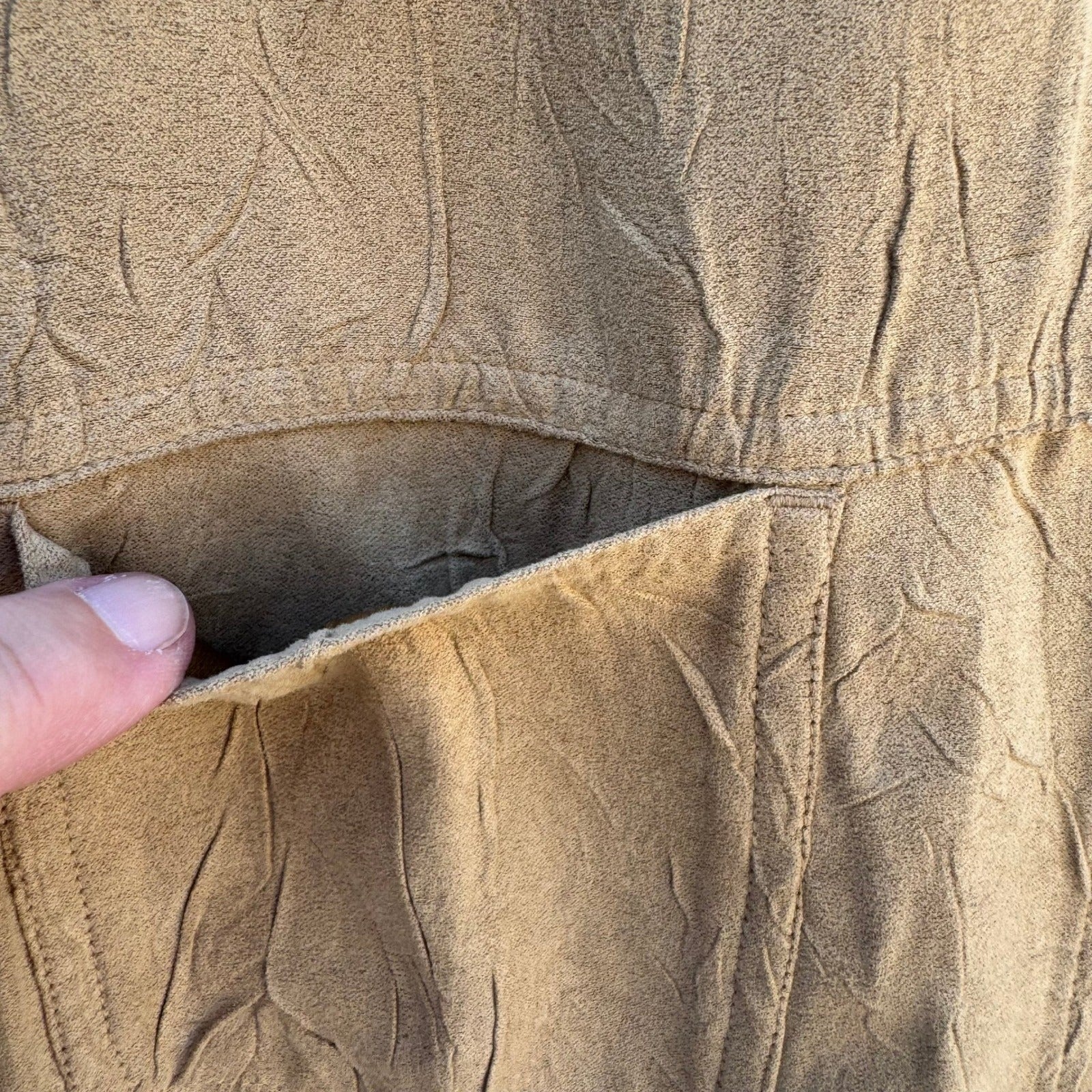 Chicos Tan Crinkle Faux Suede Button Front Jacket Womens Size 1 Medium Tan Camel