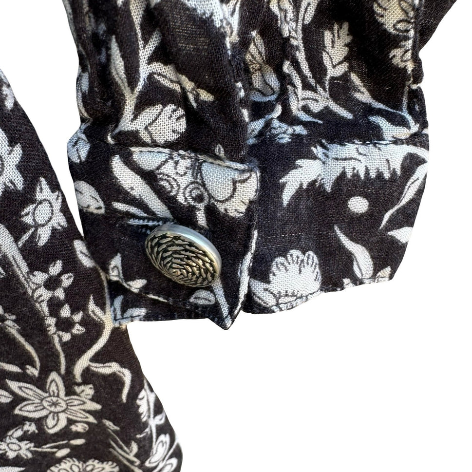 Boho Cottagcore Artsy Whimsigoth Coastal Cotton Gauze Black White Floral Shirt