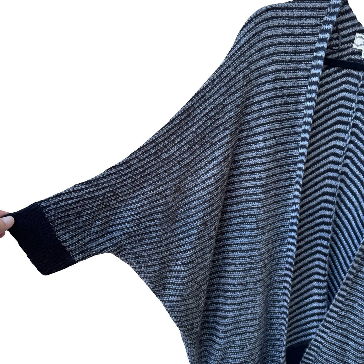 Pink Rose Dark Academia Minimalist Striped Chevron Batwing Open Front Cardigan L