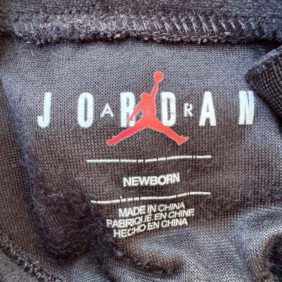 Air Jordan Velour Jumpman Romper Sporty Streetwear One-Piece Black Newborn Baby