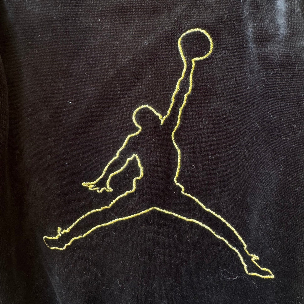 Air Jordan Velour Jumpman Romper Sporty Streetwear One-Piece Black Newborn Baby
