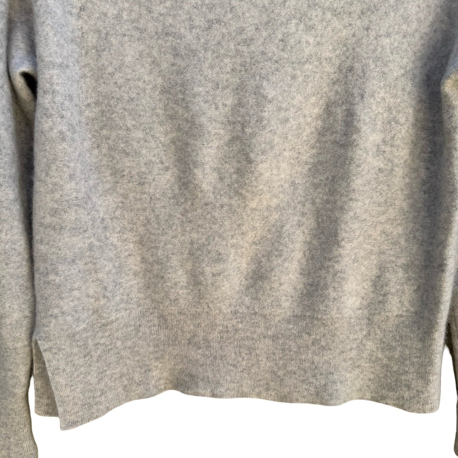 Tahari 100% 2-Ply Cashmere Soft Girl Sweater Minimalist Quiet Luxury Gray L